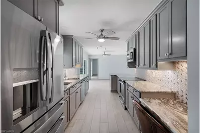 4005 SE 1st Ave, Cape Coral, FL 33904 - Photo 11