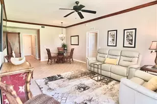 3455 Laurelgreens Ln S, Naples, FL 34119 - Photo 5