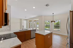 15555 Caloosa Creek Cir, Fort Myers, FL 33908 - Photo 11