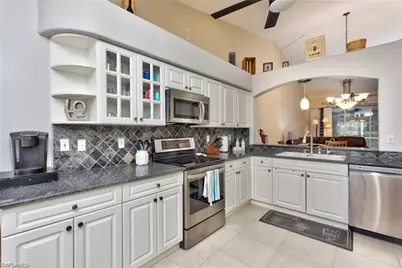 8207 Ibis Cove Cir #Y, Naples, FL 34119 - Photo 9