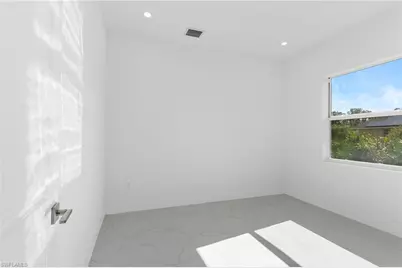1081 Desoto Blvd S, Naples, FL 34117 - Photo 13