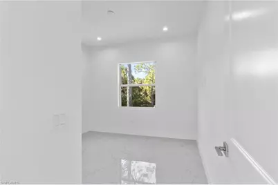 1081 Desoto Blvd S, Naples, FL 34117 - Photo 15
