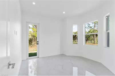 1081 Desoto Blvd S, Naples, FL 34117 - Photo 17