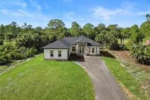 1081 Desoto Blvd S, Naples, FL 34117 - Photo 3