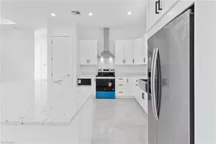 1081 Desoto Blvd S, Naples, FL 34117 - Photo 9