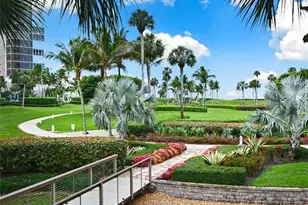 4501 Gulf Shore Blvd N, Naples, FL 34103 - Photo 49
