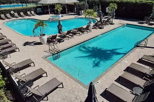 2865 Cypress Trace Cir, Naples, FL 34119 - Photo 21
