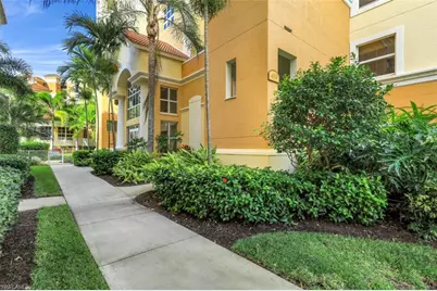 450 Launch Cir #404, Naples, FL 34108 - Photo 1