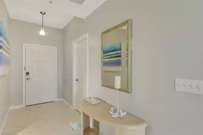 450 Launch Cir #404, Naples, FL 34108 - Photo 9