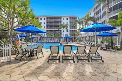 470 Launch Cir #V301, Naples, FL 34108 - Photo 27