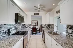 1078 Forest Lakes Dr, Naples, FL 34105 - Photo 15
