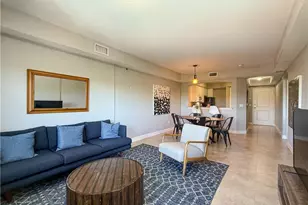 1100 Pine Ridge Rd, Naples, FL 34108 - Photo 25