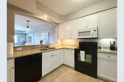 1100 Pine Ridge Rd #B405, Naples, FL 34108 - Photo 21