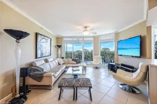 325 Dunes Blvd, Naples, FL 34110 - Photo 5