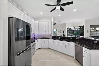 133 SE 29th Ter, Cape Coral, FL 33904 - Photo 9
