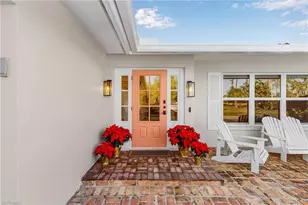 2950 Coach House Ln, Naples, FL 34105 - Photo 5