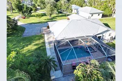 2950 Coach House Ln, Naples, FL 34105 - Photo 37