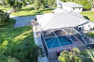 2950 Coach House Ln, Naples, FL 34105 - Photo 37