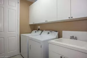 400 Flagship Dr, Naples, FL 34108 - Photo 17