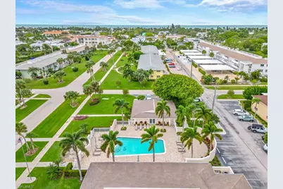 578 Broad Ave S #578, Naples, FL 34102 - Photo 15