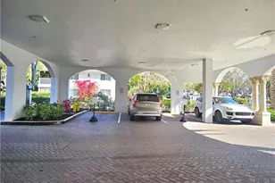 375 5th Ave S, Naples, FL 34102 - Photo 3