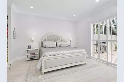 5902 Bermuda Ln, Naples, FL 34119 - Photo 21