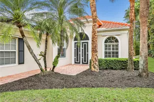 5902 Bermuda Ln, Naples, FL 34119 - Photo 3