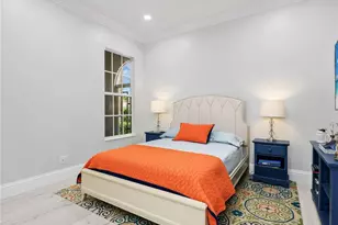 5902 Bermuda Ln, Naples, FL 34119 - Photo 27