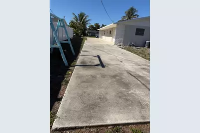 40 1st St, Bonita Springs, FL 34134 - Photo 21