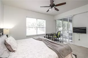 519 Roma Ct, Naples, FL 34110 - Photo 35