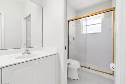 8145 Breton Cir, Fort Myers, FL 33912 - Photo 17