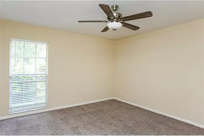 1040 Moon Lake Dr, Naples, FL 34104 - Photo 15