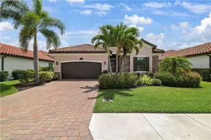 28657 Newtown Ct, Bonita Springs, FL 34135 - Photo 3