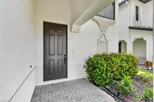 8951 Madrid Cir, Naples, FL 34104 - Photo 5