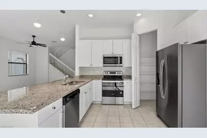 8951 Madrid Cir, Naples, FL 34104 - Photo 7