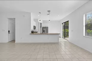 8951 Madrid Cir, Naples, FL 34104 - Photo 13