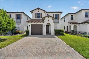 8951 Madrid Cir, Naples, FL 34104 - Photo 1