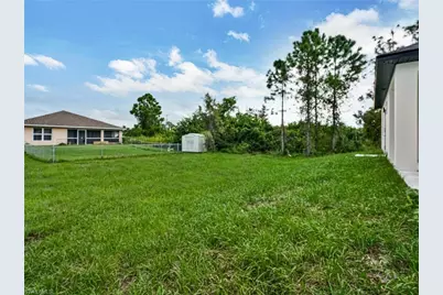 3510 21st SW, Lehigh Acres, FL 33976 - Photo 17
