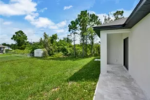 3510 21st SW, Lehigh Acres, FL 33976 - Photo 13