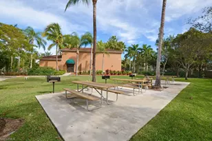 1240 Wildwood Lakes Blvd, Naples, FL 34104 - Photo 25