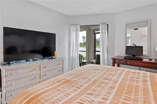 400 Fox Haven Dr, Naples, FL 34104 - Photo 17