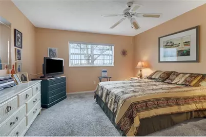 7008 Cedarhurst Dr, Fort Myers, FL 33919 - Photo 17