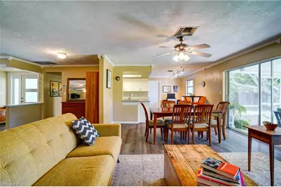 4818 Tahiti Ln, Naples, FL 34112 - Photo 9