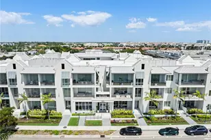 201 8th St S, Naples, FL 34102 - Photo 31