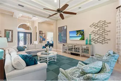 6453 Costa Cir, Naples, FL 34113 - Photo 3