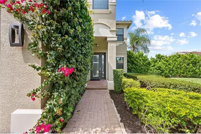 3551 Beaufort Ct, Naples, FL 34119 - Photo 3