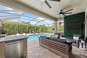 3551 Beaufort Ct, Naples, FL 34119 - Photo 17
