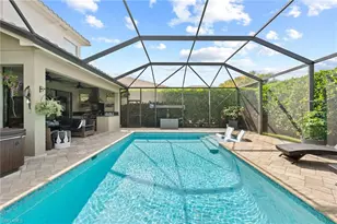 3551 Beaufort Ct, Naples, FL 34119 - Photo 11
