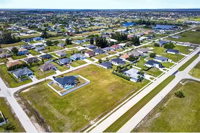 2806 Tropicana Pkwy W, Cape Coral, FL 33993 - Photo 11