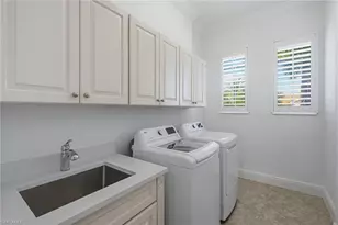 3176 Serena Ln, Naples, FL 34114 - Photo 17